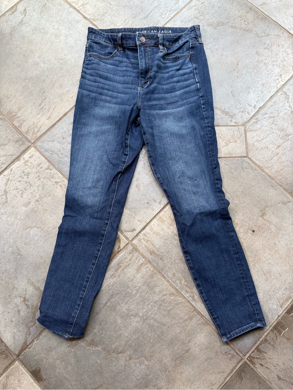 American Eagle Outfitters Women's Medium-Dark Blue Skinny Jeans